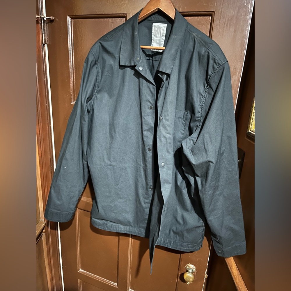 GAP black shirt, jacket, XXL